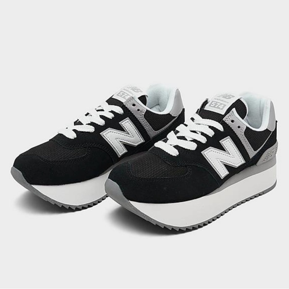 New Balance 574+